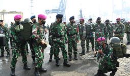 Tunda Latihan Puncak Armada Jaya, Wakasal: TNI AL Fokus Bantu Pemerintah Perangi Covid-19 - JPNN.com