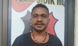 Mahasiswa Asal Papua Barat Bertindak Nekat di Surabaya, Terekam CCTV - JPNN.com