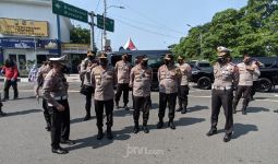 Komjen Arief Sidak Petugas di Pos Pengendalian PPKM Darurat Bundaran Waru - JPNN.com