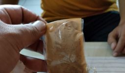 Gandeng Polres Kabupaten Bogor, Bea Cukai Menggagalkan Pengiriman Narkoba - JPNN.com