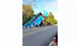 Bus Damri Jurusan Pontianak-Putussibau Kecelakaan, Polisi Masih Selidiki Penyebab - JPNN.com