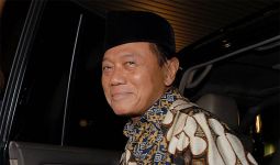 Pak Harmoko, Politikus Kampiun dan Kenangan Pengantar Minum Racun - JPNN.com