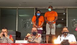 Lihat, 2 Orang Diborgol karena Melanggar PPKM Darurat - JPNN.com