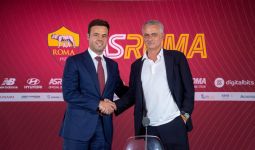 Mourinho Bikin Ulah, Sentil Mantan Klubnya Saat Konferensi Pers dengan AS Roma, Bawa-bawa MU - JPNN.com