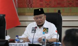 Tokoh Sepak Bola Asal Surabaya Meninggal Dunia, Ketua DPD RI: Selamat Jalan Bang Moh! - JPNN.com