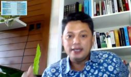 Puluhan Tahun Mutu Pendidikan Indonesia Tetap Rendah, Nur Rizal: Berikan Guru Otonomi - JPNN.com
