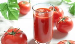 7 Manfaat Jus Tomat yang Tidak Terduga - JPNN.com