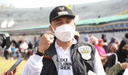 Wali Kota Eri Janjikan 2 Mahasiswa UM Surabaya Bekerja di Pemkot - JPNN.com