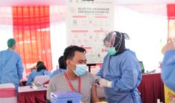 Bank DKI Siapkan Sentra Vaksinasi di Dua Lokasi Ini - JPNN.com