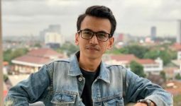 Sindir Jerinx, Adam Deni: Coba itu yang Kemarin Kena Covid, Suruh Mengaku Dulu ke Publik   - JPNN.com
