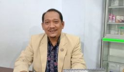 Ketua IAI Tulungagung Meminta Apoteker dan Apotek Terus Mendukung Program JKN-KIS - JPNN.com