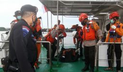 39 Nelayan Masih Hilang, Tim Gabungan SAR Memperluas Area Pencarian - JPNN.com