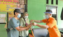Pos Indonesia Salurkan BST di Masa PPKM Darurat - JPNN.com