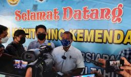 Lukas Enembe Minta Warga Papua Bersiap untuk Lockdown 1 Bulan - JPNN.com