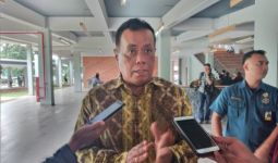 Rektor UI Tak Hadir Ketika Ada Kunjungan Menteri, Pengamat Menyindir Begini - JPNN.com