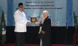 Rektor IIQ Prof Huzaemah Wafat, Gus Jazil: Beliau Teladan Para Ulama Perempuan Indonesia - JPNN.com