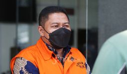 Politikus Golkar Aliza Gunado Bungkam soal Suap Rp2 Miliar untuk Penyidik KPK - JPNN.com
