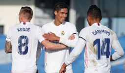 Momen Haru Perpisahan Raphael Varane dengan Madrid, Peluk Hangat Sang Presiden - JPNN.com