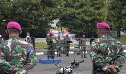 Laksamana Yudo Margono Memberikan 25 Sepeda Motor kepada Korps Marinir - JPNN.com