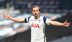 Antonio Conte Gabung Tottenham Hotspur, Harry Kane Batal ke Man City? - JPNN.com