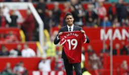 Raphael Varane Debut Bersama MU Saat Melawan Southampton? - JPNN.com