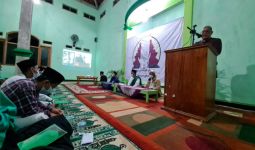 Para Kiai dan Santri Memanjatkan Doa Tolak Bala untuk Jateng - JPNN.com