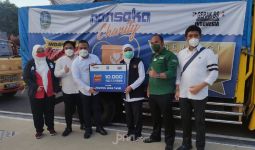 Dinar Wahyu Bagikan 10 Ribu Paket Sembako untuk Masyarakat Jatim Terdampak Covid-19 - JPNN.com