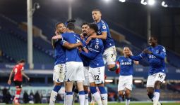 Everton Coba Angkut Bek Barcelona - JPNN.com