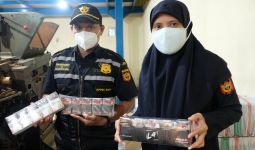 Lewat Operasi Gempur, Bea Cukai Gagalkan Pengangkutan Rokok Ilegal - JPNN.com