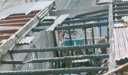 Rumah dan Kios Laundry di Johar Baru Terbakar, Kini Tinggal Arang - JPNN.com
