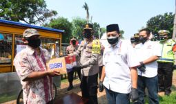 Kakorlantas Bagikan 1.000 Sembako untuk PKL di DKI Jakarta - JPNN.com