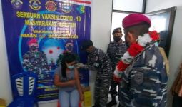 TNI AL Gelar Serbuan Vaksinasi di Pulau Terluar, Nih Targetnya - JPNN.com