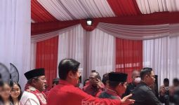 Pramono-Rano Ditemani Ahok saat Mendaftar ke KPU DKI - JPNN.com