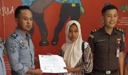 Nasib Guru Honorer Supriyani Dituduh Pukul Anak Polisi, Dimintai Rp 50 Juta & Disuruh Mengundurkan Diri - JPNN.com