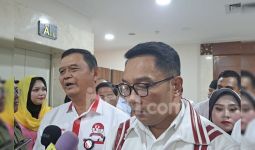 Ridwan Kamil Sebut Sudah Bertemu Ketua Jakmania, tetapi Tak Diekspos Media - JPNN.com