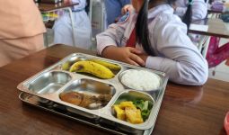 Dinas Pendidikan Berharap Makan Bergizi Gratis Kurangi Siswa Jajan Sembarangan - JPNN.com