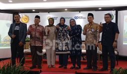 Program Sedekah Energi dari MOSAIC Bikin Masjid Hemat Biaya Listrik - JPNN.com