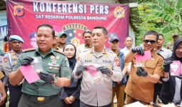 Raup Keuntungan Triliunan Rupiah, 7 Penambang Emas Ilegal di Bandung Dibekuk Polisi - JPNN.com