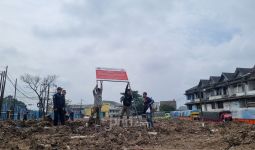 Melanggar UU Pengelolaan Sampah, TPS Sementara Pasar Caringin Disegel Kementerian LH - JPNN.com