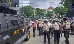 Kawal Demo soal Efisiensi Anggaran, Polisi Kerahkan 1.167 Personel Gabungan - JPNN.com