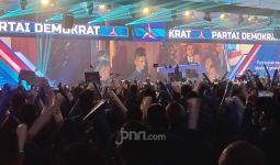 Prabowo & Gibran Kompak Hadir Penutupan Kongres Demokrat, Lagu Kamu Ngga Sendirian Berkumandang - JPNN.com