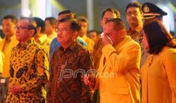 Hormati Keinginan JK, Golkar Tetap Dukung Airlangga Cawapres - JPNN.com