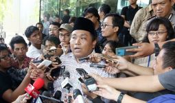 Sentil Mendag Soal Minyak Goreng, Arief Poyuono: Begitu Saja kok Repot, Kelar, deh - JPNN.com
