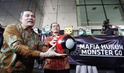 Heboh Ketua KPK Naik Helikopter, Saut Cerita Terpaksa Jual Rubicon Kesayangan Gegara ICW - JPNN.com