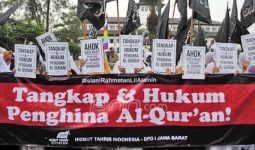 Ada Dendam Kekalahan Ahok di Balik Pembubaran HTI? - JPNN.com