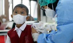 Mbak Rerie Minta Vaksinasi Booster Anak Segera Dilakukan - JPNN.com