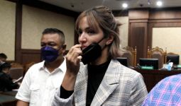 Nia Ramadhani dan Ardi Bakrie Divonis 1 Tahun Penjara, Putri Sulungnya Menangis Histeris - JPNN.com