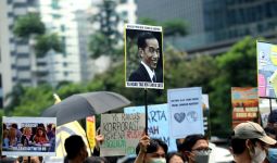 Tersenyum, Gubernur Isran Noor Buka Fakta IKN dan Jokowi - JPNN.com