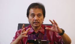 Makin Panas! Roy Suryo Polisikan Pengunggah Pertama 2 Stupa Candi Borobudur Mirip Jokowi - JPNN.com
