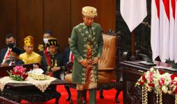 Jokowi Singgung 3 Korupsi Besar, Tak Ada yang Ditangani KPK? - JPNN.com